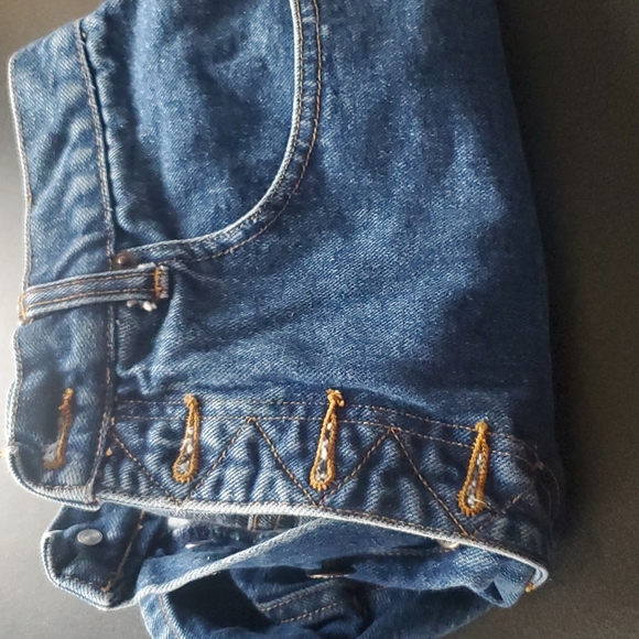 Women's jeans shorts. 👖 - Picture 4 of 5